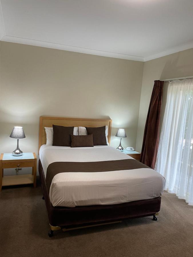 Noah'S Mid City Motor Inn Масуэллбрук Экстерьер фото