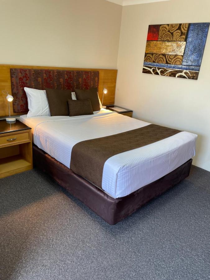 Noah'S Mid City Motor Inn Масуэллбрук Экстерьер фото