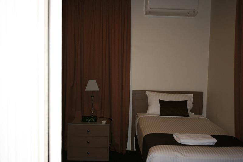 Noah'S Mid City Motor Inn Масуэллбрук Номер фото
