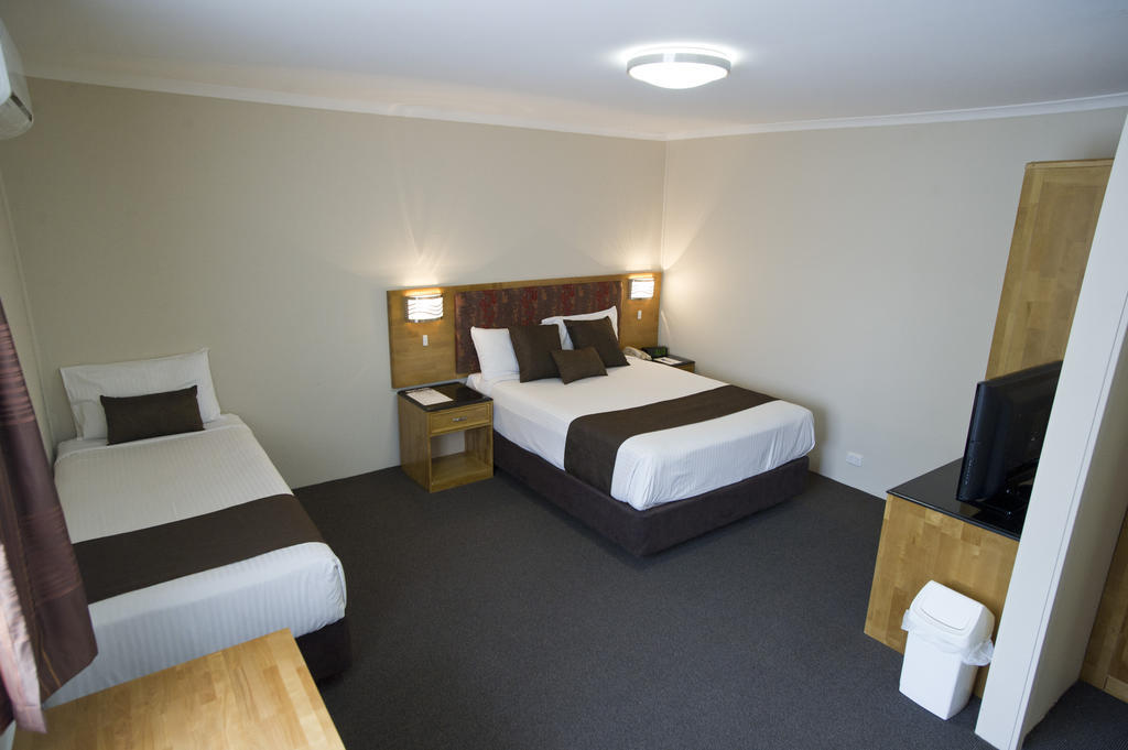Noah'S Mid City Motor Inn Масуэллбрук Экстерьер фото