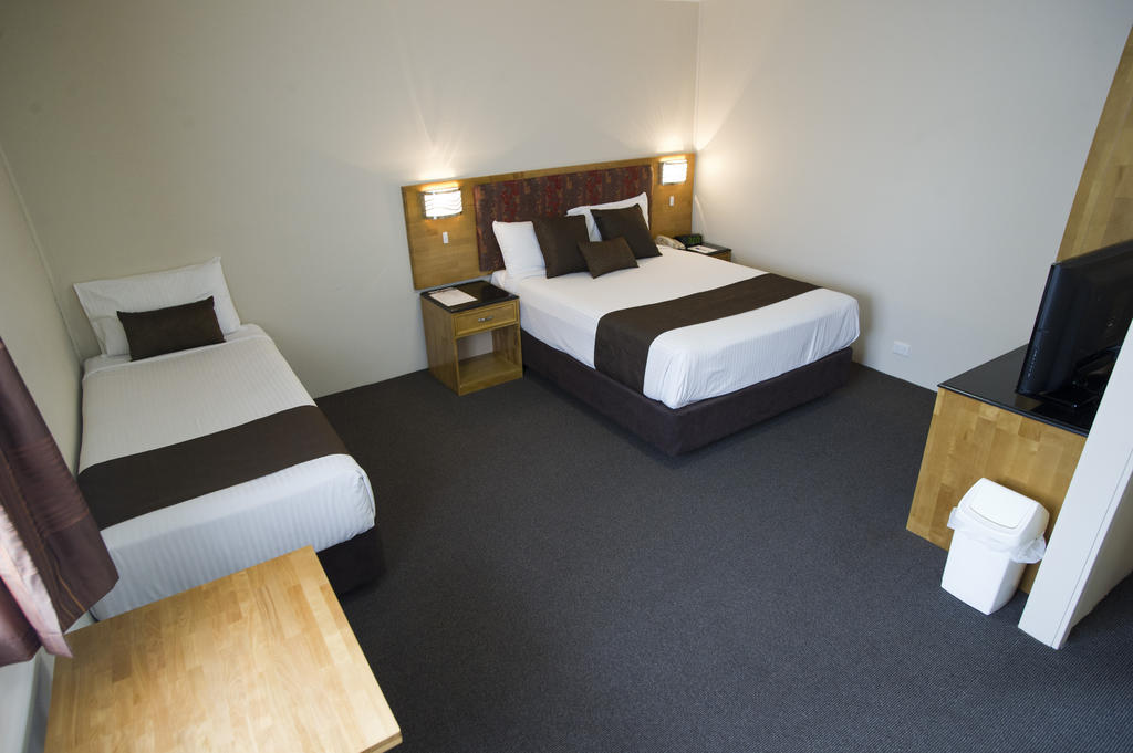 Noah'S Mid City Motor Inn Масуэллбрук Номер фото
