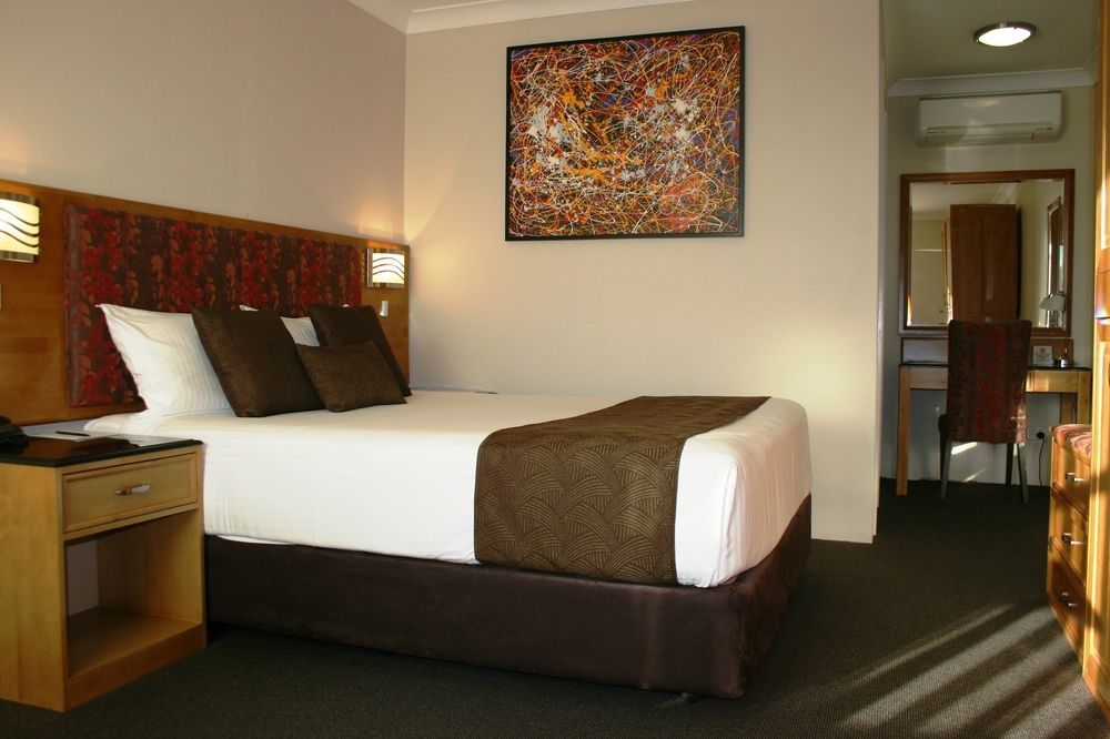 Noah'S Mid City Motor Inn Масуэллбрук Экстерьер фото